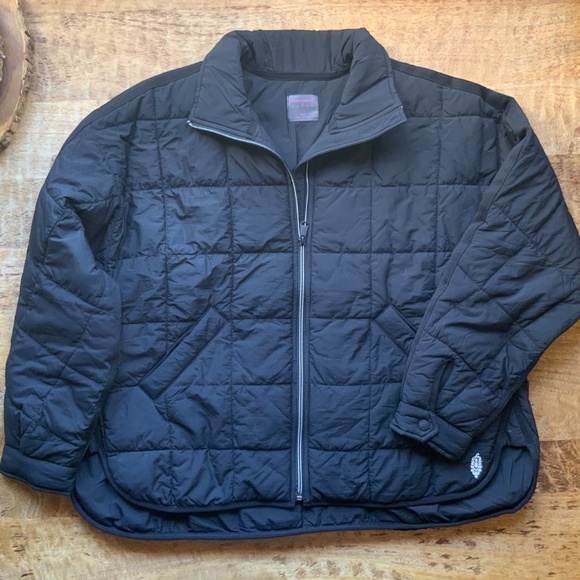 New Free People x hatch FP Movement Pippa Packable Puffer Jacket - Picture 11 of 12